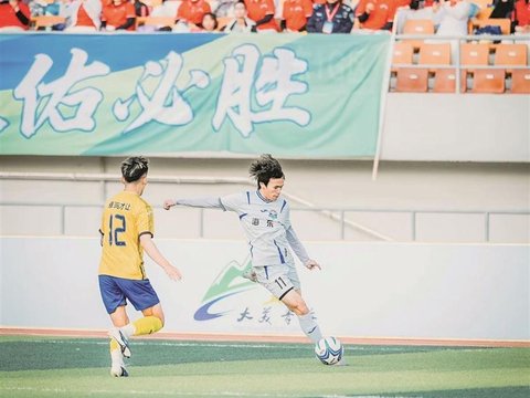 杨光勇获青超联赛最佳射手